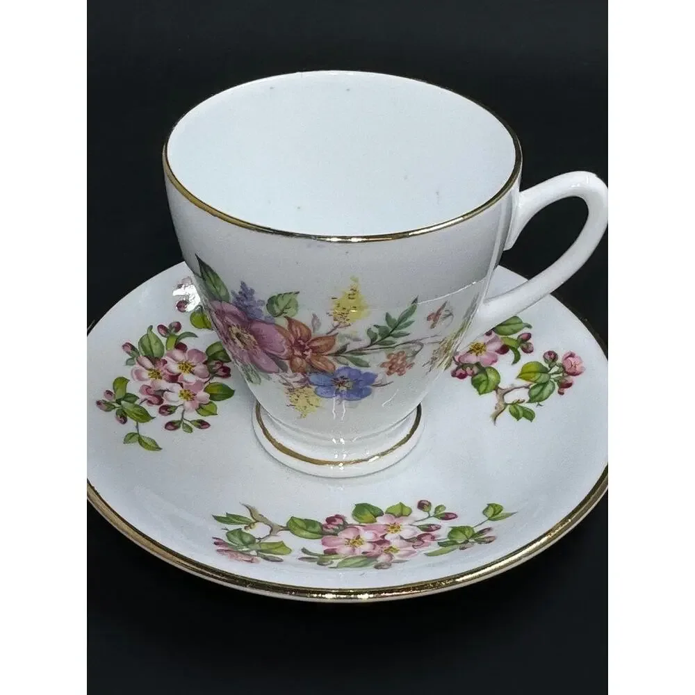 Vintage, Crown Ford, Fine Bone China, made‎ in England, Small Skinny cup